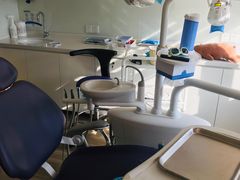 -Dr.Z dental仁康种植矫正中心