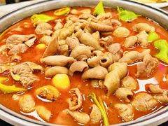 -彭记铁锅肥肠(东四总店)