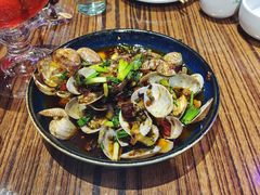 -蚝堡海鲜·威海菜·海肠捞饭·烧烤·亚洲吃蚝公司(幸福门店)
