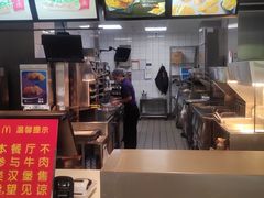 -麦当劳(电白服务区店)