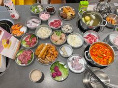 -晓沸牛肉海鲜小火锅(白湖亭万达广场店)