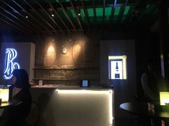 -广州柏悦酒店·悦吧·顶楼露天酒吧