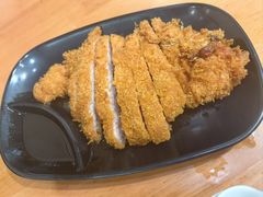 -莱莱小笼·乔艾