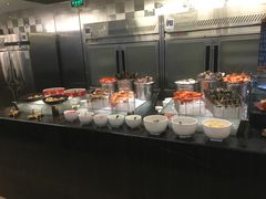 -圣丰索菲特·2 On 988 Café 自助餐厅