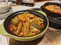 老昆明肉沫茄子煲-云海肴云南菜·蒸汽石锅鱼(新奥店)