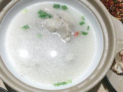 -叁煨蹄花·下饭盐帮菜(人民广场店)