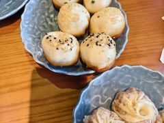 -鑫震源·苏式大虾生煎(山塘街店)