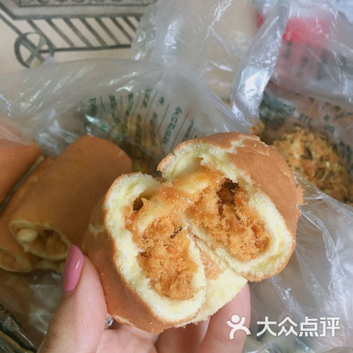 泸溪河肉松卷图片-北京面包甜点-大众点评网