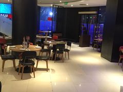 大堂-必胜客(华南摩尔店)