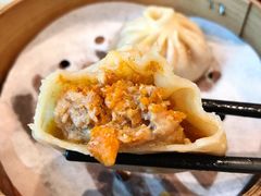 蟹粉小笼-松鹤楼面馆(港汇店)