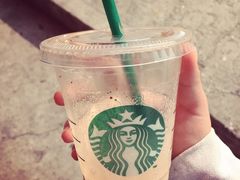 -星巴克(济宁万达广场店)