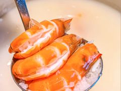 -鲜入唯煮·港式海鲜牛肉火锅(金宝街店)