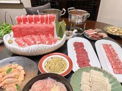 -余欢领鲜火锅(新街口店)