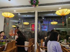 -毛辣果·贵州红酸汤牛肉火锅(西单店)
