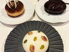 -潮一不贰·法式甜品·生日蛋糕·西式简餐(外滩店)