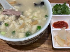 羊肉泡馍-陇上秦轩biangbiang面(萧山万象汇店)