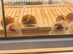 -西树泡芙(湖滨银泰in77B区店)