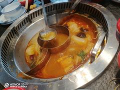 -醉董牛川派鲜肉自选火锅(烟台店)