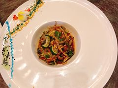 五彩鸡丝虎掌菌-西双版纳洲际度假酒店-曼霖轩中餐厅