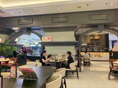 -必胜客(砂之船中东奥莱店)