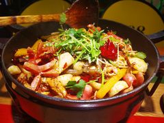 -银鼎轩麻辣香锅(丹尼斯2天地店)