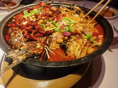 -鸣记脆皮烤鱼·海鲜烤鱼(三八广场店)