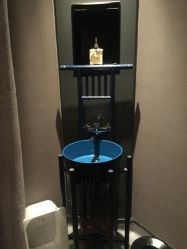 -奈瑞儿美颜塑身SPA