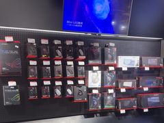 -ROG玩家国度(美罗城店)