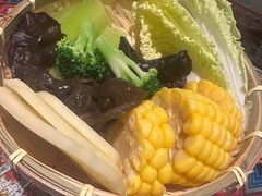 -火塘云南烧烤大排档