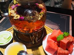 -红墙餐吧(大学城南亭店)