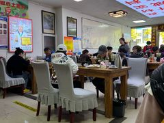 -溢心园香河肉饼总店