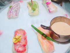 漫步花开彩虹卷-蜜桃花开·中西融合菜E&W(南长街店)