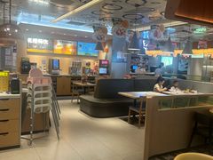 -菲滋意式餐厅(富阳东方茂店)