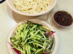 -黑八私房老北京炸酱面