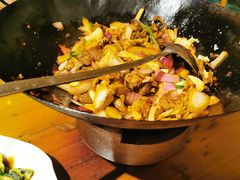 -富正毅三下锅·湘西韵味(天门山索道店)