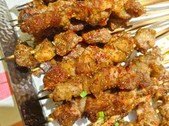 -罗霸蛮老岳阳大排档·鲜货烧烤·土吊子煨砂锅烧菜