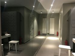 -奈瑞儿美颜塑身SPA