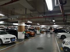 -日月光中心-停车场