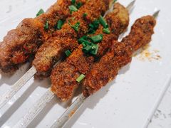 -三人行骨头王火锅(长寿店)
