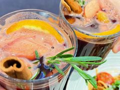 -théATRE茶聚场·餐厅(环球金融中心店)