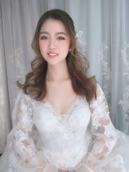 -艾米丽婚纱礼服