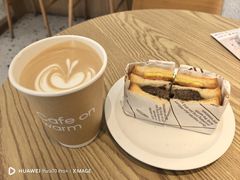 -Cafe on warm(丹霞店)