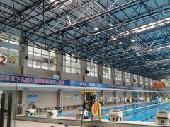 -奥冠体育华师附中恒温游泳馆