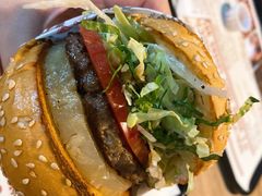 -The Habit Burger Grill 哈比特汉堡(复兴soho店)