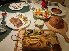 -ins森林童话餐厅coffee&bistro