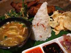 -Pundi Pundi Restaurant