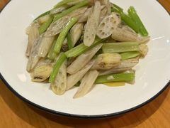 -莲餐厅·湖北菜·潜江小龙虾店(愚园路店)