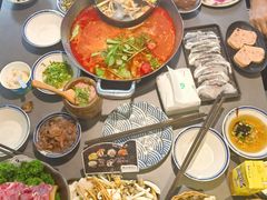 -楠小云·云南鲜菌·鲜牛自助火锅(九眼桥店)