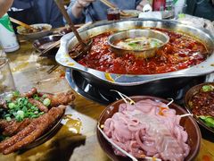 -正南齊北重庆老火锅(光华村直营店)