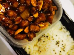 宫保鸡丁-眉州东坡(上海中心店)